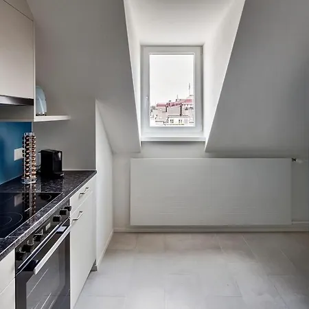 Prime With Designer Furniture In District 4 Apartment Zurich