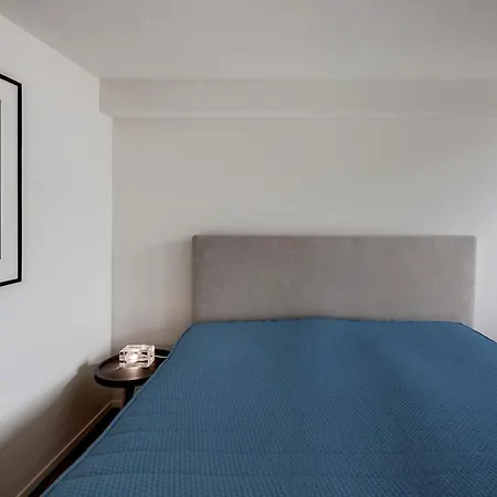 Prime With Designer Furniture In District 4 Lägenhet Zürich